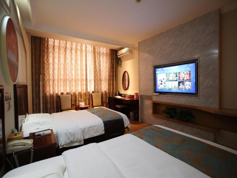 Greentree Inn Jiangsu Wuxi Yangjian Xihu Road Express Hotel Buitenkant foto