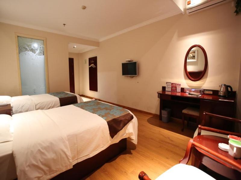 Greentree Inn Jiangsu Wuxi Yangjian Xihu Road Express Hotel Buitenkant foto