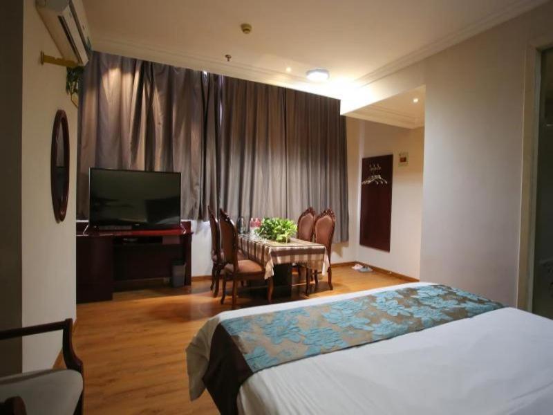 Greentree Inn Jiangsu Wuxi Yangjian Xihu Road Express Hotel Buitenkant foto
