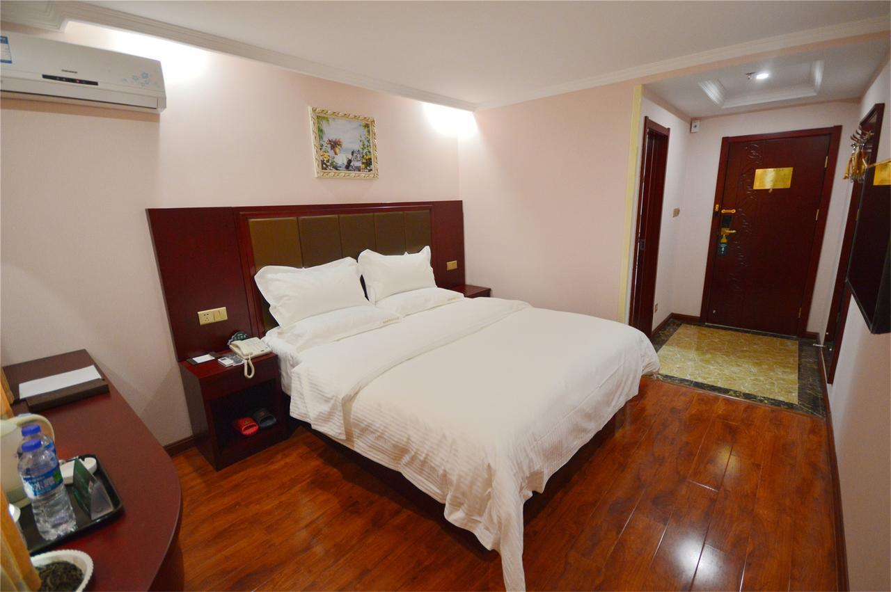 Greentree Inn Jiangsu Wuxi Yangjian Xihu Road Express Hotel Buitenkant foto