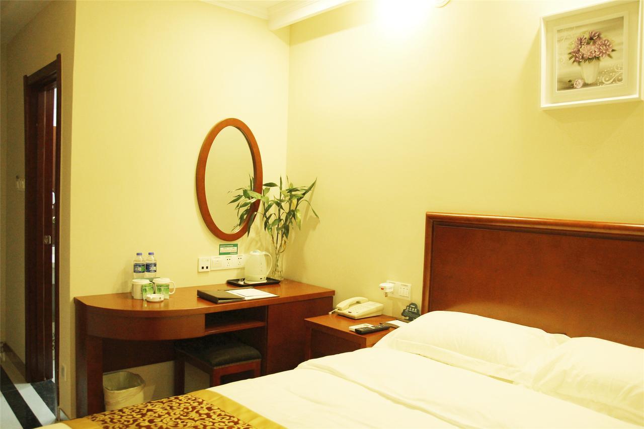 Greentree Inn Jiangsu Wuxi Yangjian Xihu Road Express Hotel Buitenkant foto
